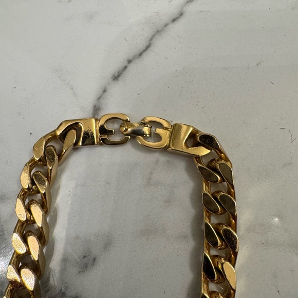 Dios - Picture 7 of 8